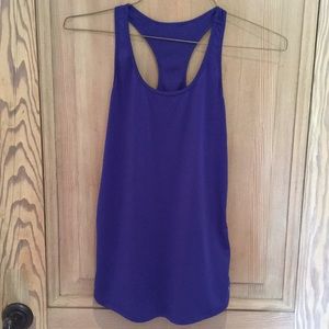 Danskin Now semi-fitted workout tank